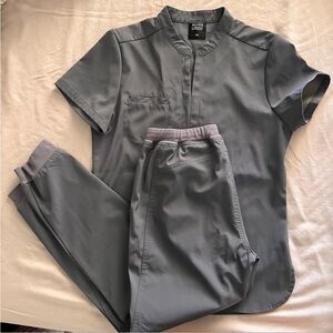 Winter Fleece Scrub-Silver lining scrub